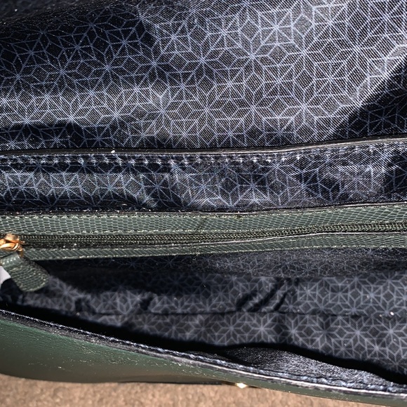 Time & Tru Shoulder Mia Bag - Picture 11 of 12